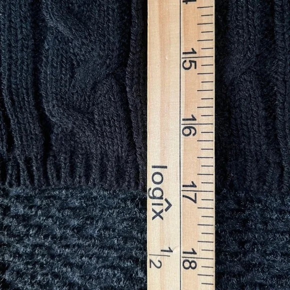Garage Womens Black Cable Knit Cropped Quarter Zip Sweater Mock Neck Size XS - Picture 5 of 6
